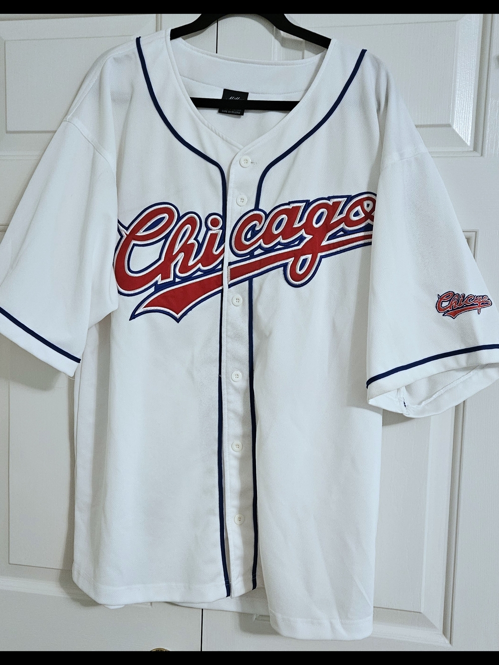 Chicago Script Baseball Jersey - White with Red & Navy XL